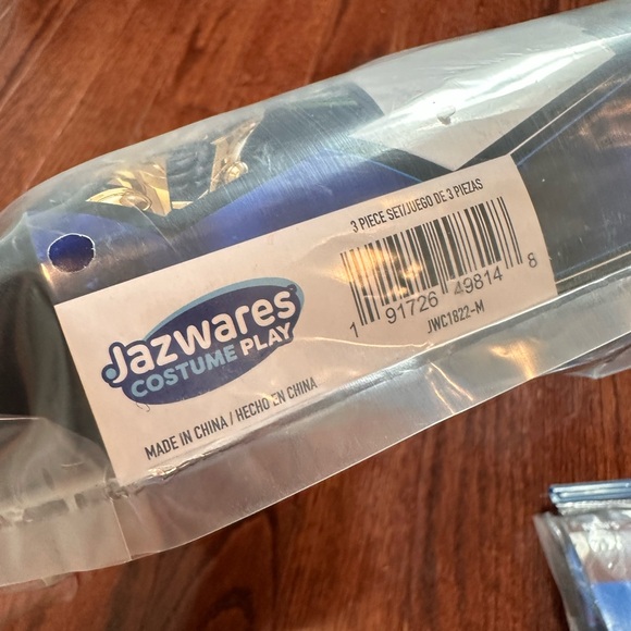 Avengers Loki child’s costume - Picture 16 of 16